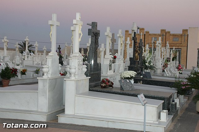 Cementerio. Das previos a Todos los Santos - 179