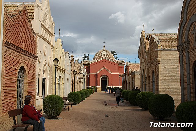 Cementerio. Da previo a la festividad de Todos los Santos 2018 - 15