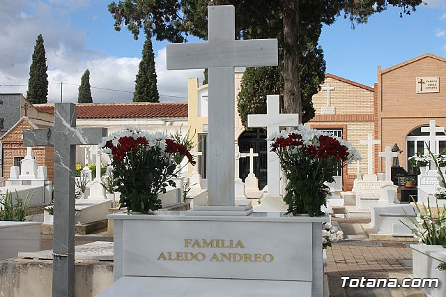 Cementerio. Da previo a la festividad de Todos los Santos 2018 - 34