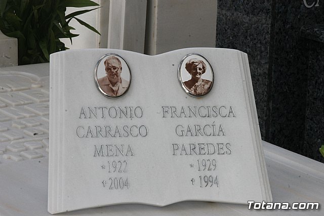 Cementerio. Da previo a la festividad de Todos los Santos 2018 - 37