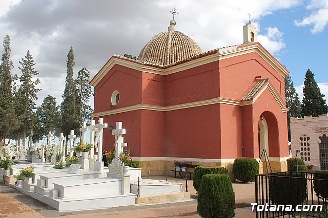 Cementerio. Da previo a la festividad de Todos los Santos 2018 - 45