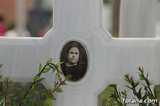 Cementerio. Da previo a la festividad de Todos los Santos 2018 - 68