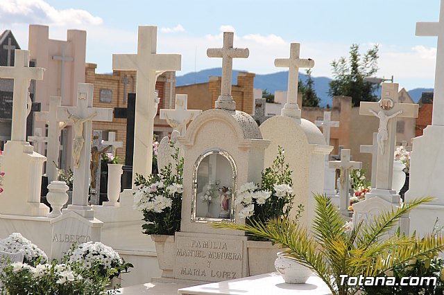Cementerio. Da previo a la festividad de Todos los Santos 2018 - 107