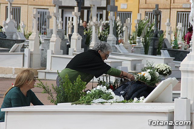 Cementerio. Da previo a la festividad de Todos los Santos 2018 - 143
