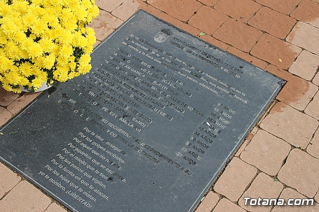 Cementerio. Da previo a la festividad de Todos los Santos 2018 - 145
