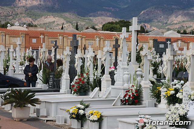Cementerio. Da previo a la festividad de Todos los Santos 2018 - 153