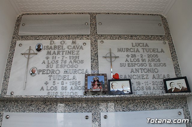 Cementerio. Da previo a la festividad de Todos los Santos 2018 - 230