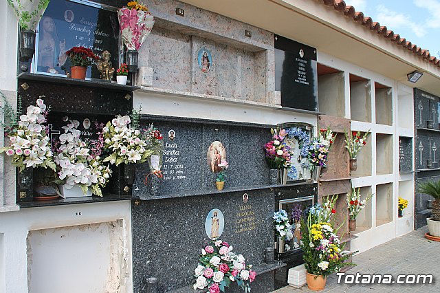 Cementerio. Da previo a la festividad de Todos los Santos 2018 - 292