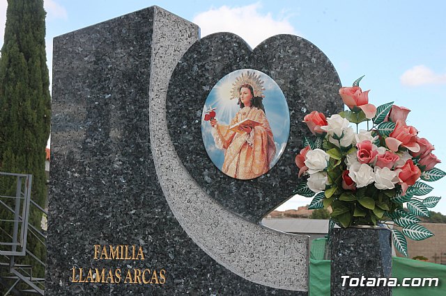 Cementerio. Da previo a la festividad de Todos los Santos 2018 - 306