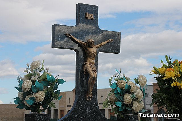 Cementerio. Da previo a la festividad de Todos los Santos 2018 - 307