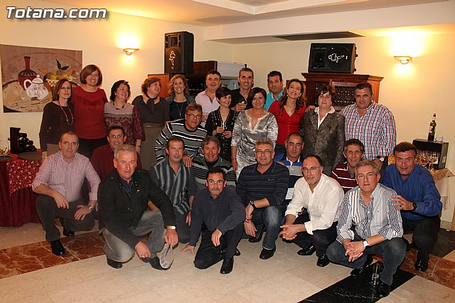 Los antiguos alumnos del Colegio Santa Eulalia que cumplen 50 aos, se renen por primera vez desde 1.977 - 50