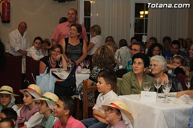 II Cena Huertana. Coros y Danzas 