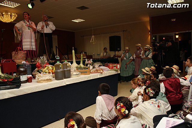 II Cena Huertana. Coros y Danzas 