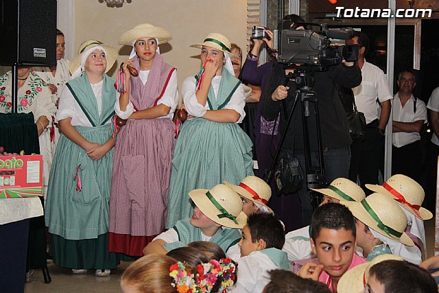 II Cena Huertana. Coros y Danzas 