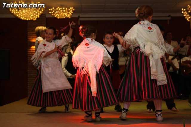 II Cena Huertana. Coros y Danzas 