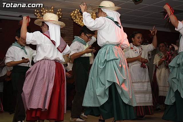 II Cena Huertana. Coros y Danzas 