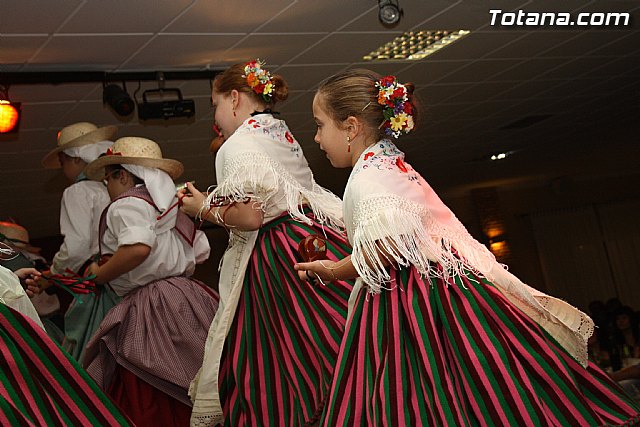 II Cena Huertana. Coros y Danzas 