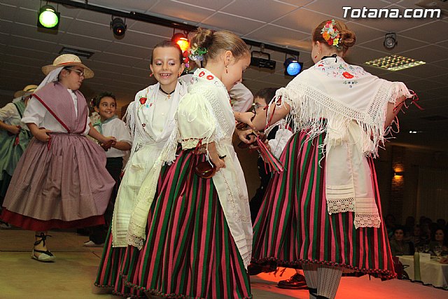 II Cena Huertana. Coros y Danzas 