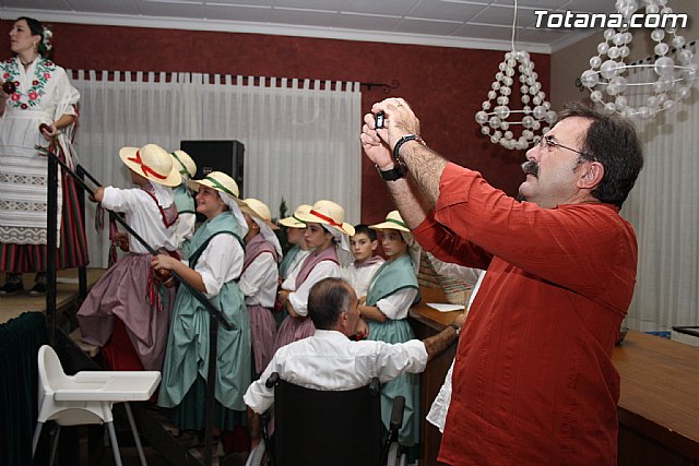 II Cena Huertana. Coros y Danzas 