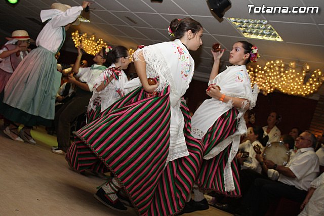 II Cena Huertana. Coros y Danzas 