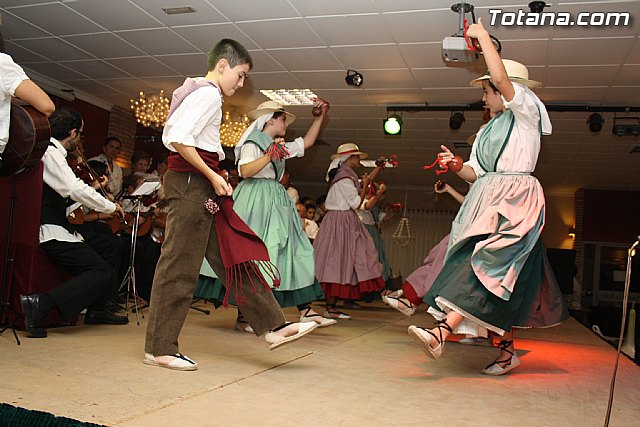 II Cena Huertana. Coros y Danzas 