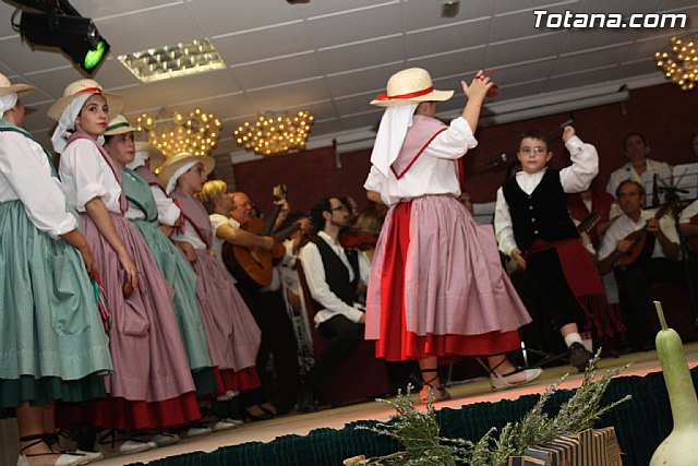 II Cena Huertana. Coros y Danzas 