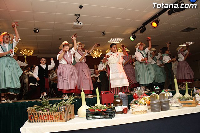 II Cena Huertana. Coros y Danzas 