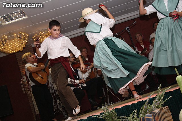 II Cena Huertana. Coros y Danzas 