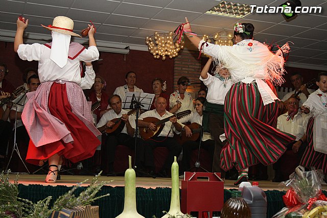 II Cena Huertana. Coros y Danzas 