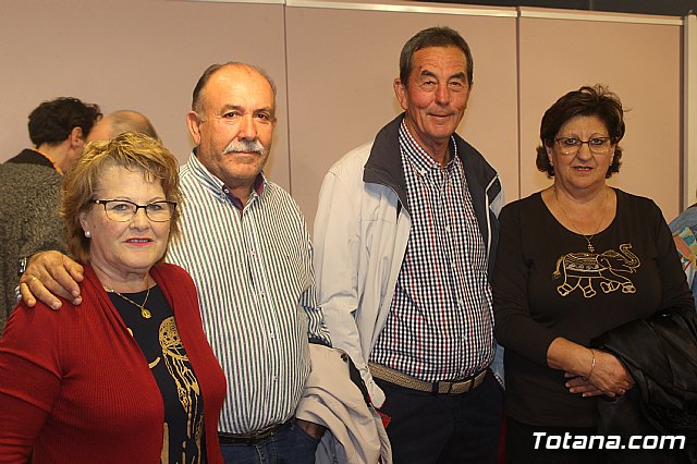 Exposicin de obras de cermica 