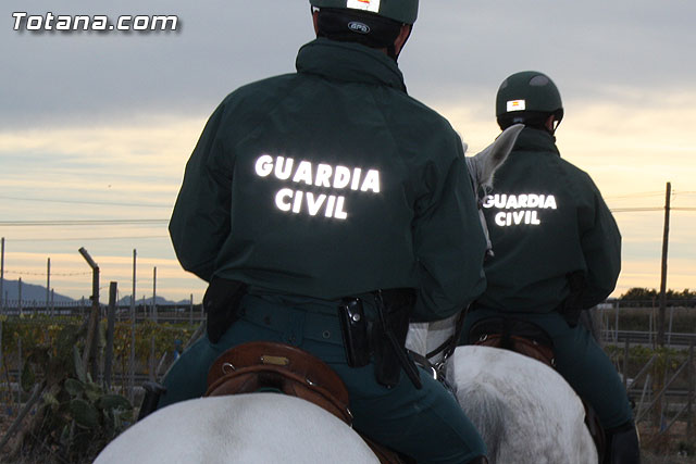 La Guardia Civil patrulla a caballo el campo de Totana para evitar robos - 27