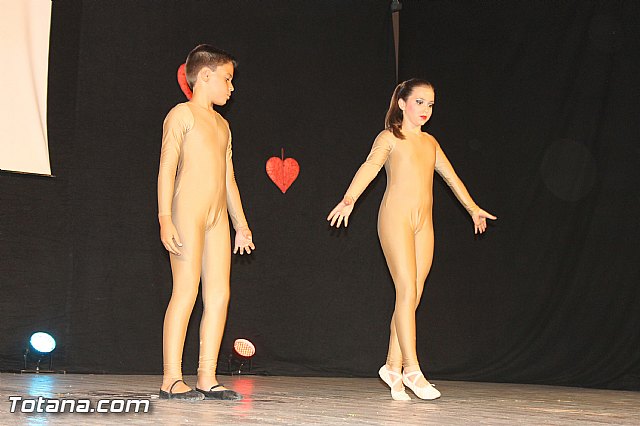 Festival de baile de la Escuela de Danza Move-Chari Ruiz  2015 - 19