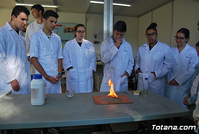 El IES Juan de la Cierva particip en la XVI Semana de la Ciencia y la Tecnologa de la Regin de Murcia - 3