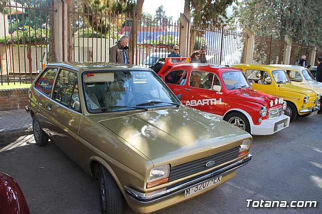 Concentracin de Vehculos Clsicos Totana 2018 - Exhibicin de coches y motos - 23