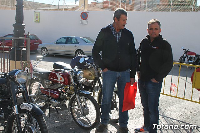 Concentracin de Vehculos Clsicos Totana 2018 - Exhibicin de coches y motos - 101