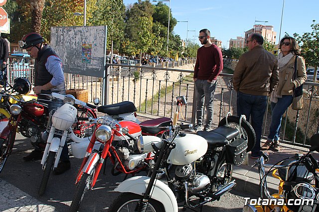 Concentracin de Vehculos Clsicos Totana 2018 - Exhibicin de coches y motos - 109