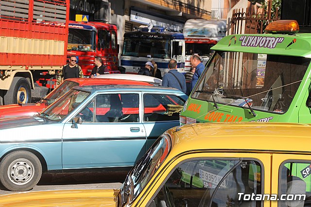 Concentracin de Vehculos Clsicos Totana 2018 - Exhibicin de coches y motos - 123