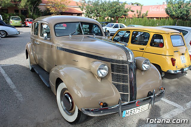Concentracin de Vehculos Clsicos Totana 2018 - Comida de hermandad - 40