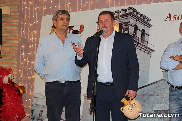 Concentracin de Vehculos Clsicos Totana 2018 - Comida de hermandad - 190