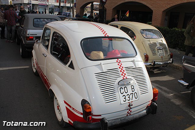 Concentracin de vehculos clsicos Totana 2015 - 34