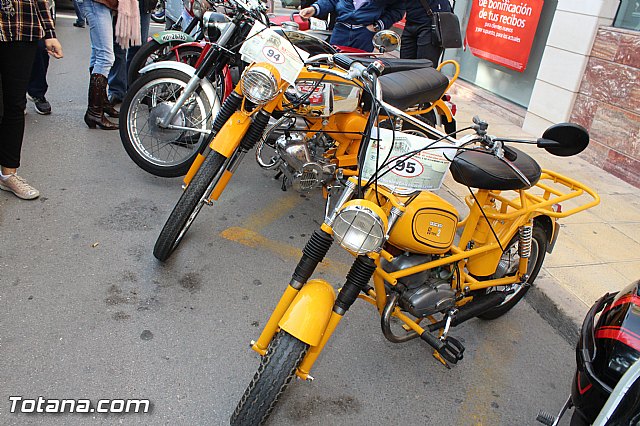 Concentracin de vehculos clsicos Totana 2015 - 45