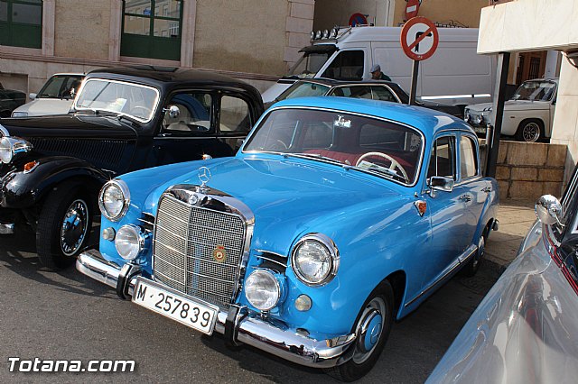 Concentracin de vehculos clsicos Totana 2015 - 86