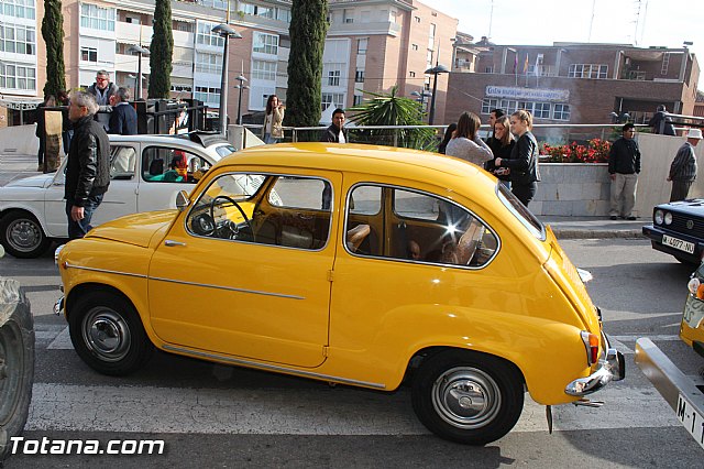 Concentracin de vehculos clsicos Totana 2015 - 105