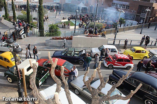 Concentracin de vehculos clsicos Totana 2015 - 140