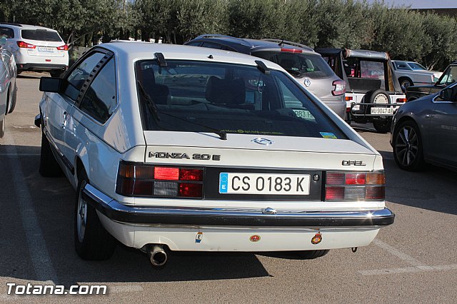 Concentracin de vehculos clsicos Totana 2015 - 319