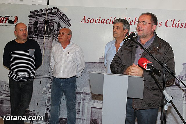 Concentracin de vehculos clsicos Totana 2015 - 370