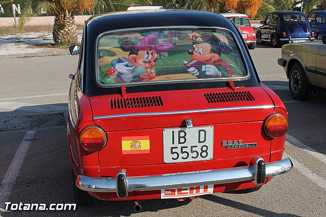 Concentracin de vehculos clsicos Totana 2015 - 431