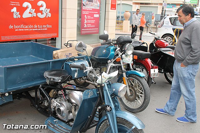 Concentracin de vehculos clsicos Totana 2016 - 10