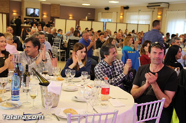 Comida-gala. Concentracin de vehculos clsicos Totana 2016 - 27