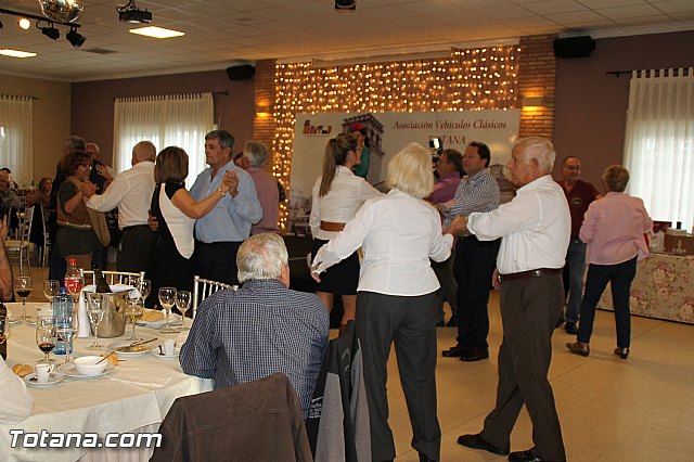 Comida-gala. Concentracin de vehculos clsicos Totana 2016 - 75